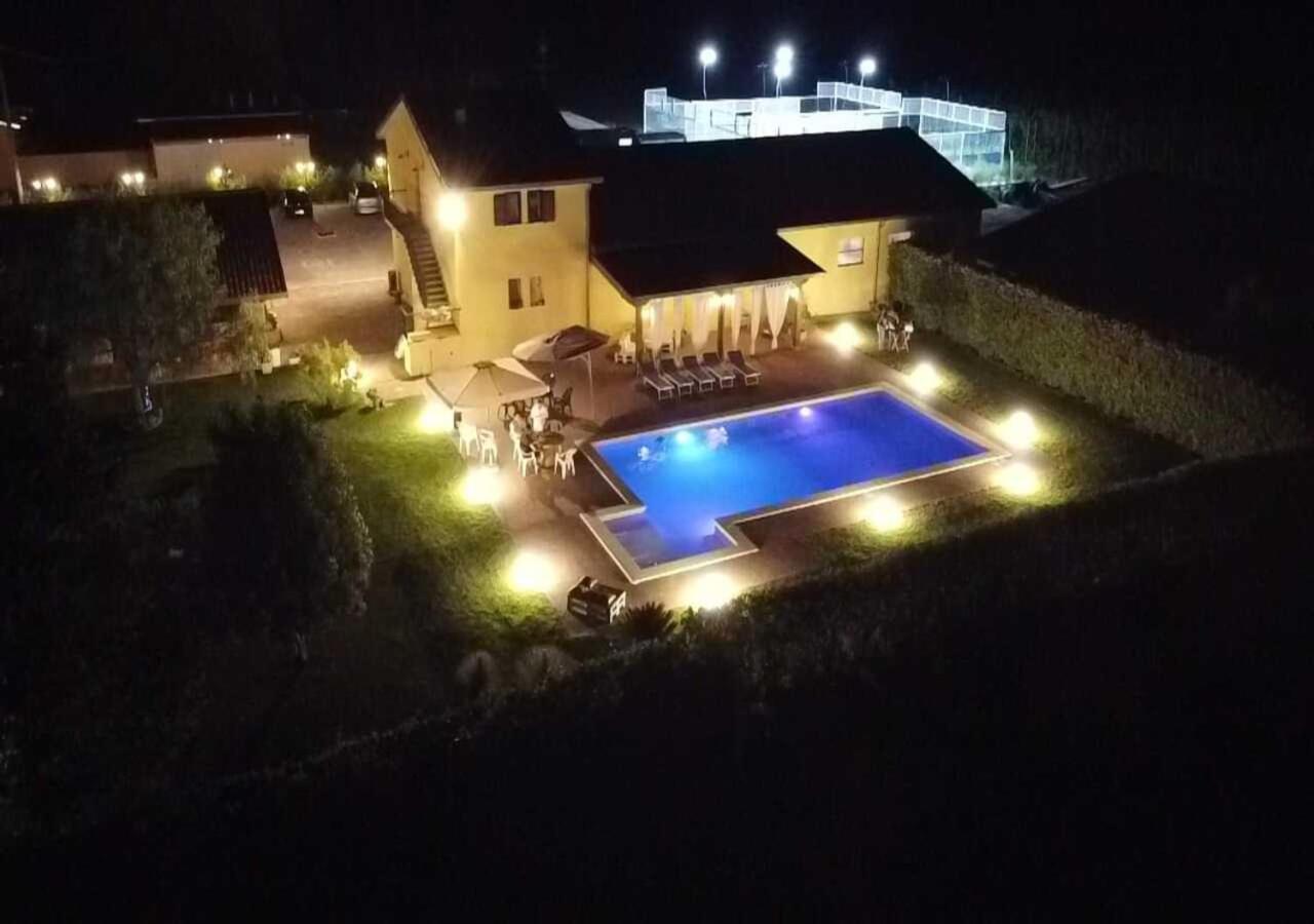 Agriturismo Casa Chiara Latina Eksteriør bilde