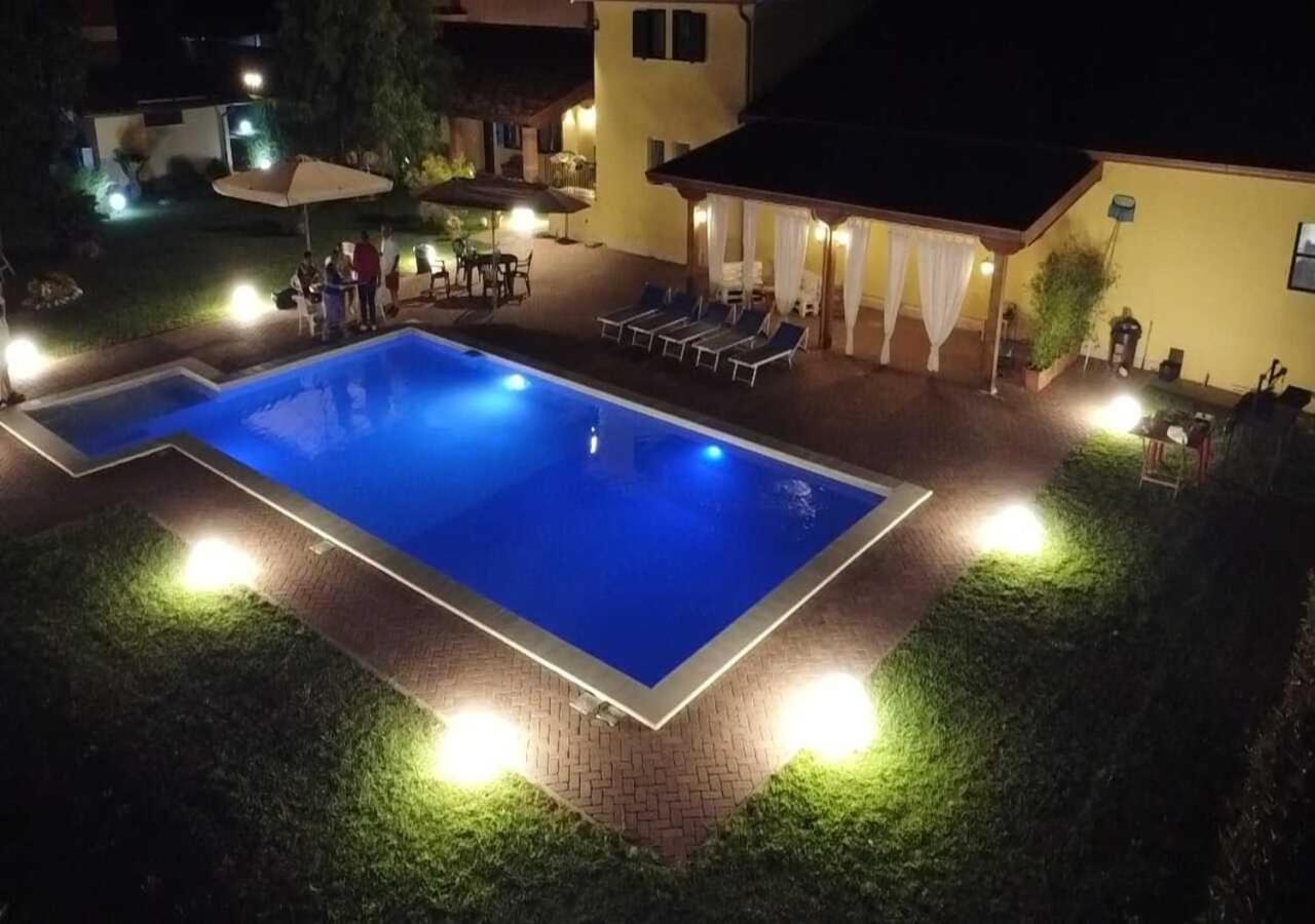 Agriturismo Casa Chiara Latina Eksteriør bilde