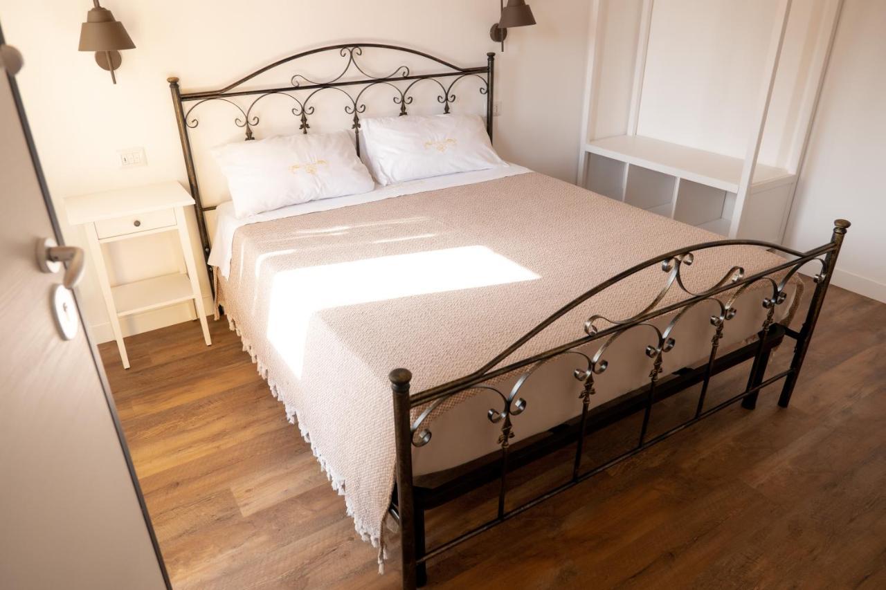 Agriturismo Casa Chiara Latina Eksteriør bilde