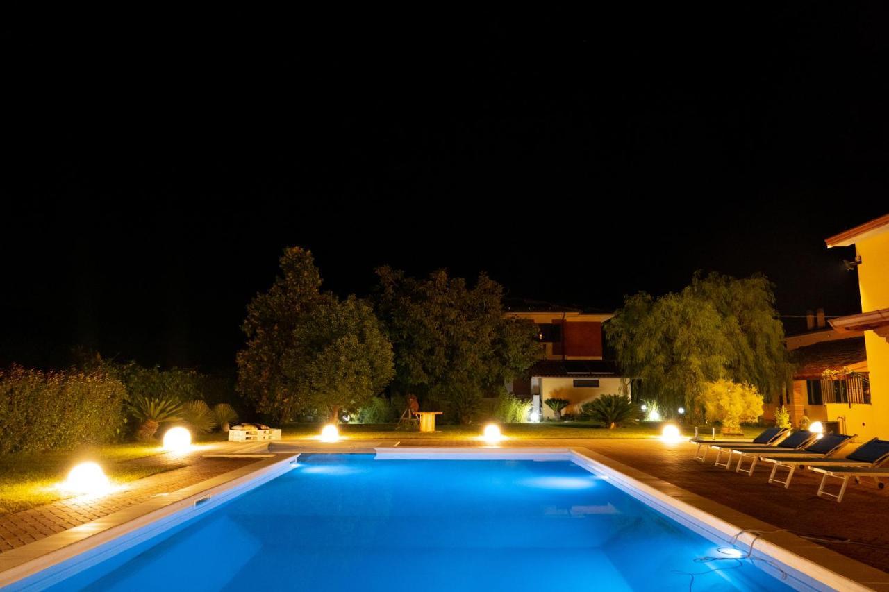 Agriturismo Casa Chiara Latina Eksteriør bilde